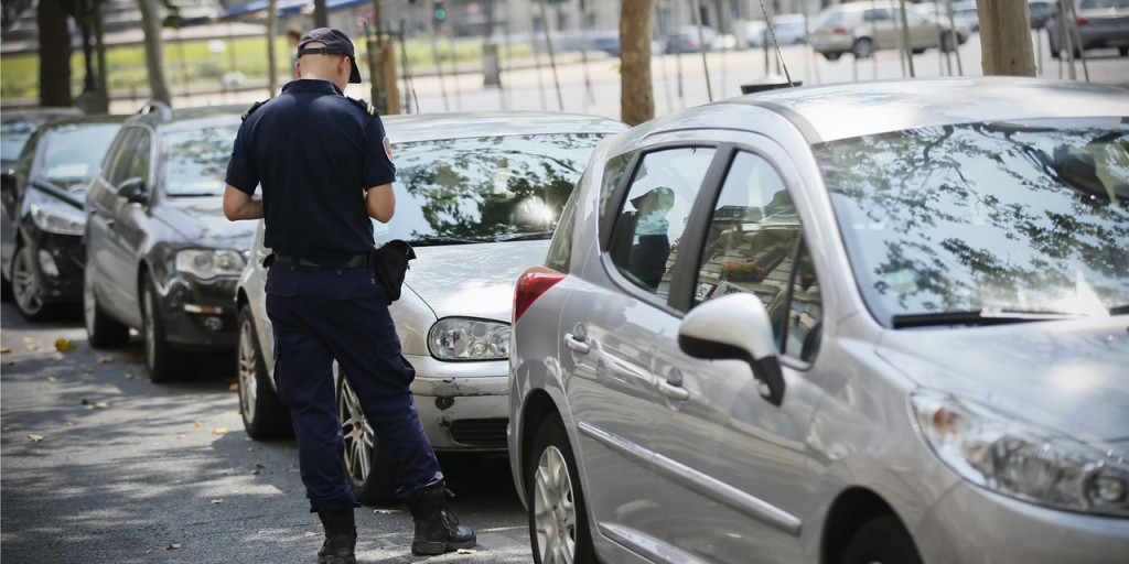 Vivre ou visiter le 16e arrondissement de Paris , l’enfer de la voiture